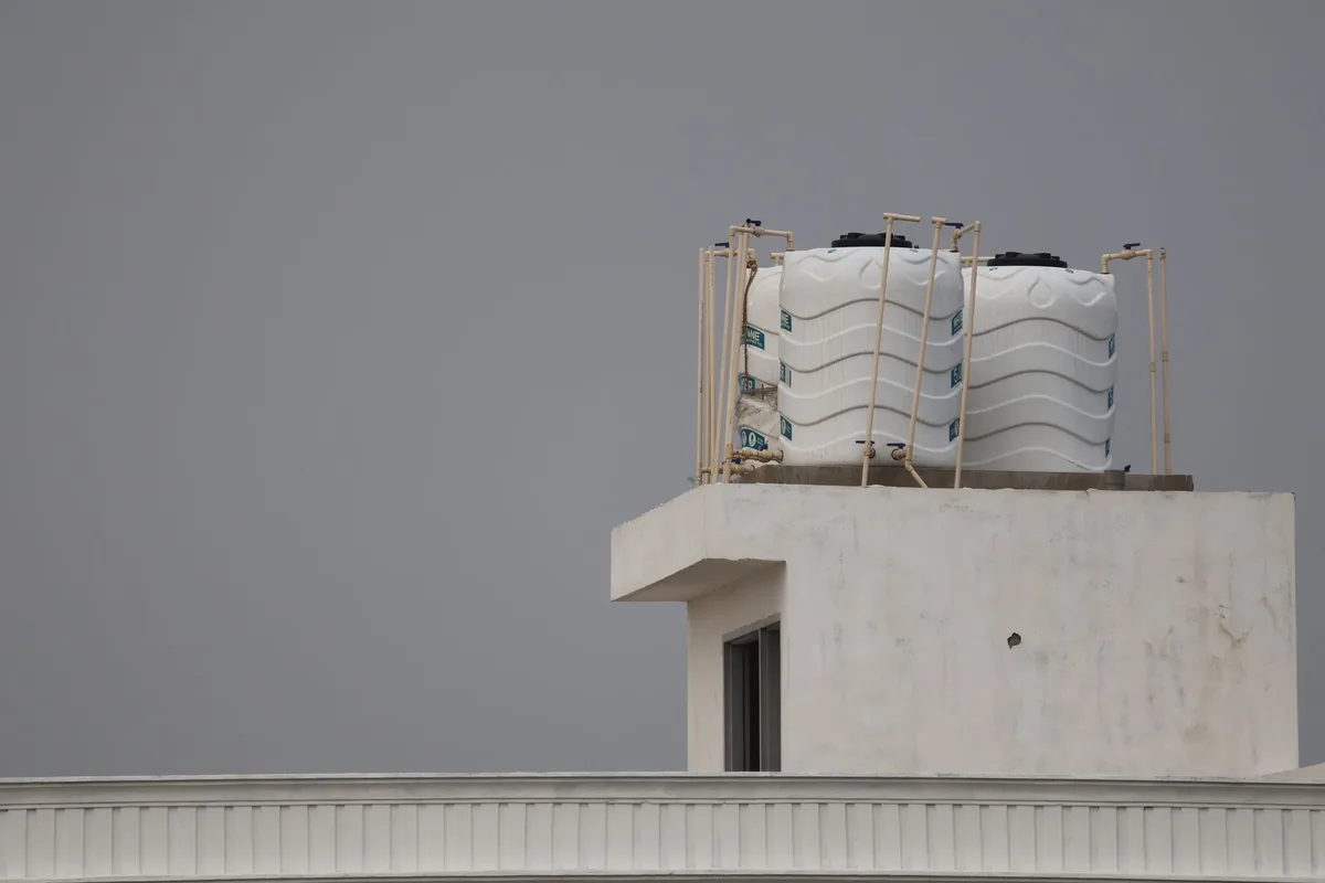 Schéma technique montrant les paramètres de capacité et de performance d'un ballon thermodynamique