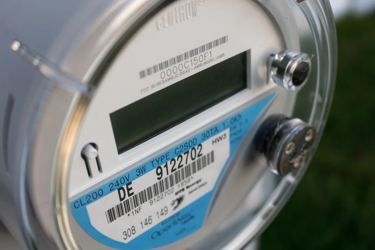 Compteur d'électricité communicant affichant les consommations par plage horaire